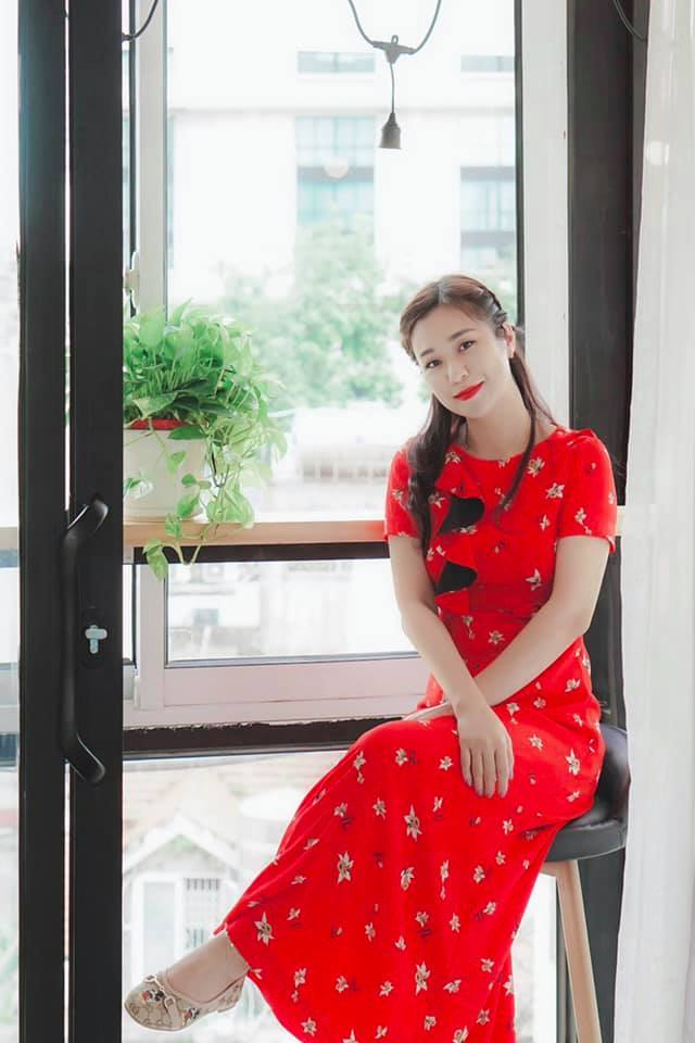 Vợ kém 12 tuổi của NSND Tự Long trẻ trung vì chăm thể dục - 12