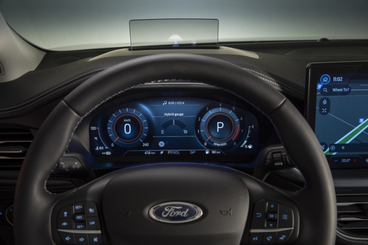 Ford Focus 2022 được trang bị những gì? - 8