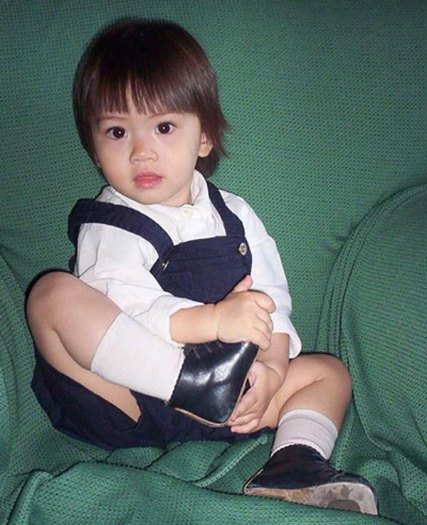 Vẻ đẹp lai Tây ấn tượng của con gái diễn viên Kim Ngân 