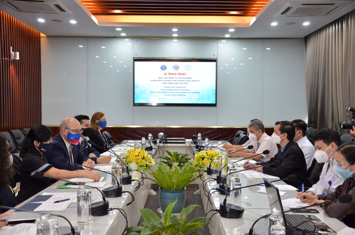 Mỹ sẽ tiếp tục vận động để có thêm vaccine cho Việt Nam - 2