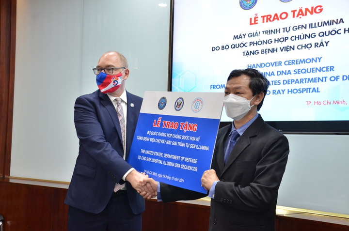 Mỹ sẽ tiếp tục vận động để có thêm vaccine cho Việt Nam - 3