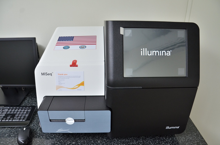 Mỹ sẽ tiếp tục vận động để có thêm vaccine cho Việt Nam - 4