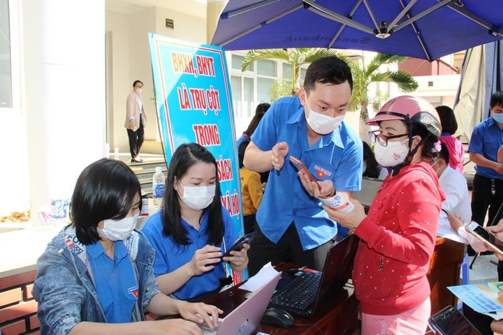 Đắk Lắk: Tăng cường chất và lượng trong cải cách hành chính - 1