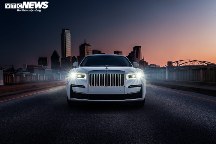 Siêu xe Rolls-Royce New Ghost và bộ ảnh chu du khắp thế giới - 3