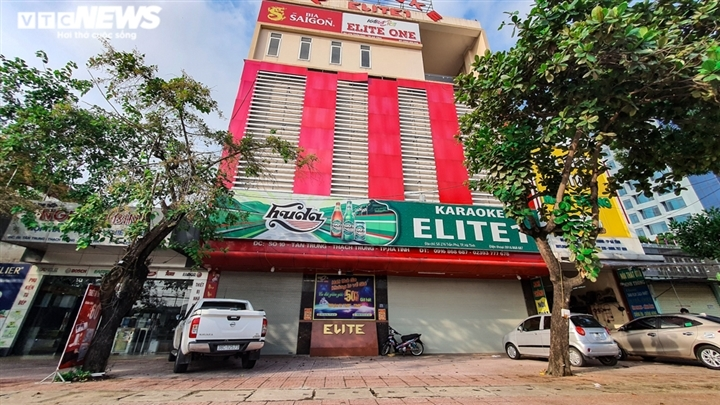 Hà Tĩnh cho phép dịch vụ karaoke, rạp chiếu phim hoạt động trở lại - 1