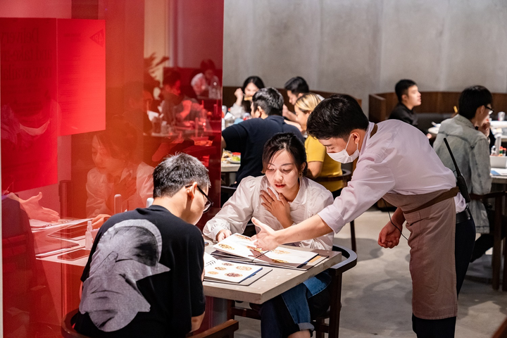 Top 5 nhà hàng được 'săn lùng' nhiều nhất dịp 20/10 - 1