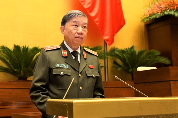 Bộ Công an đề xuất cho cảnh sát cơ động mang vũ khí lên máy bay ngăn khủng bố - 1