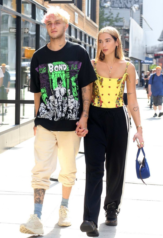 Hàng loạt nghệ sĩ bị paparazzi kiện khi đăng ảnh chính mình - 2