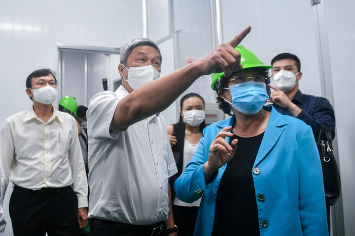 Thứ trưởng Bộ Y tế: TP.HCM không thể về trạng thái Zero COVID-19 - 3