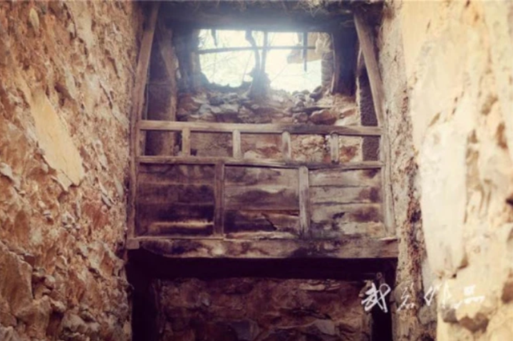 Bí ẩn ‘ngôi làng ma’ đáng sợ khiến ai tò mò đến đều một đi không dám trở lại - 5