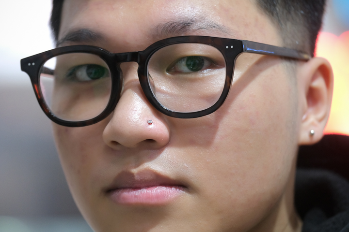 Cảnh trái ngược ở tiệm xăm, xỏ khuyên hậu giãn cách - 14