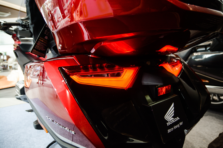 So sánh Honda Gold Wing 2021 giá hơn 1,2 tỷ đồng với phiên bản cũ - 11