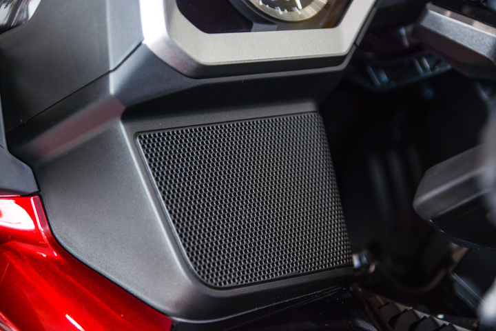 So sánh Honda Gold Wing 2021 giá hơn 1,2 tỷ đồng với phiên bản cũ - 6