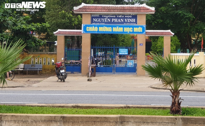 Phòng tránh mưa lũ, Quảng Nam cho học sinh nghỉ học - 1