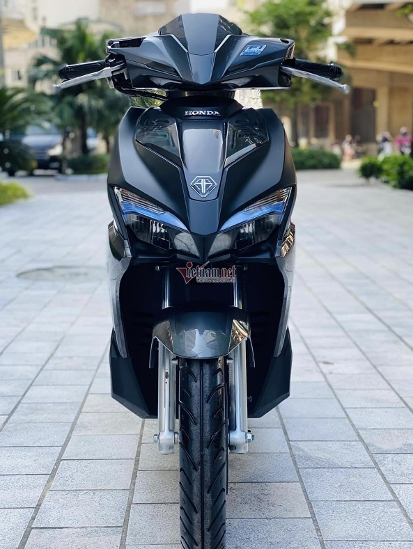 Trúng biển sảnh rồng, Honda Air Blade đội giá gấp 3 lần - 4