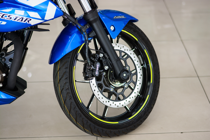 Chi tiết Suzuki Gixxer 250 giá 120,9 triệu đồng tại Việt Nam - 3