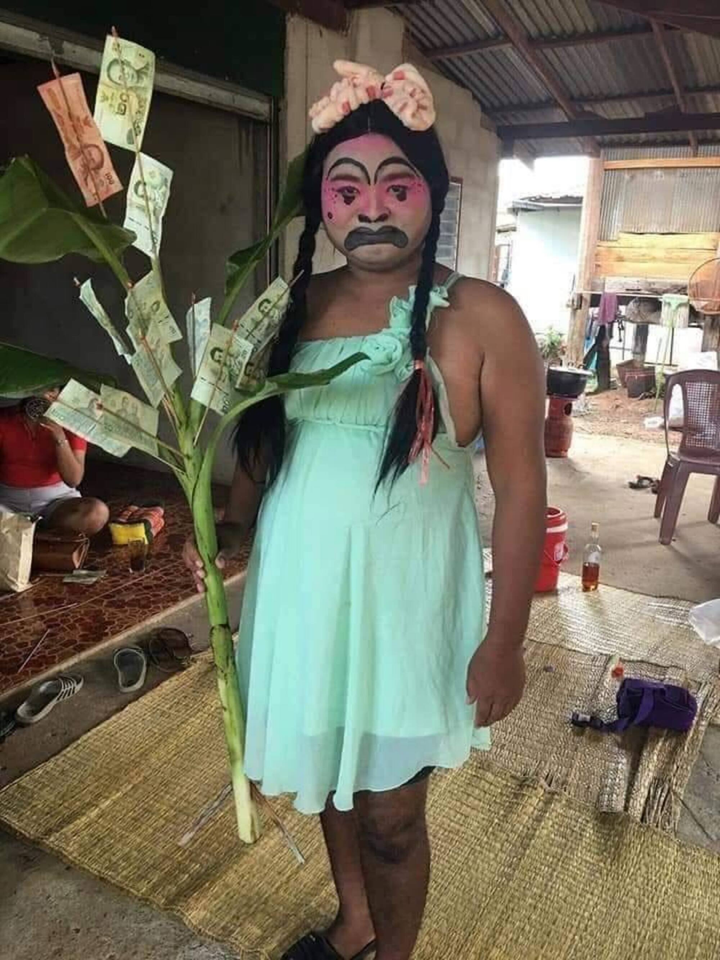 Những màn hóa trang Halloween 'sáng tạo tầm vũ trụ', chẳng thấy sợ chỉ thấy hài - 6