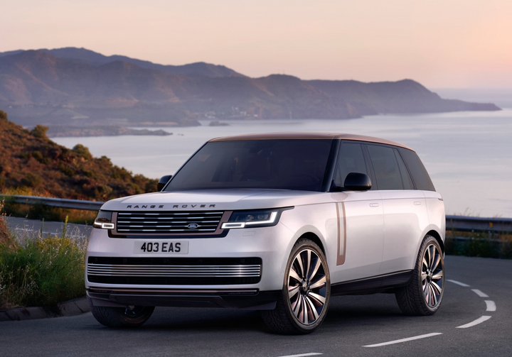 Range Rover mới vừa ra mắt - chiếc SUV sở hữu nhiều công nghệ tương lai - 2