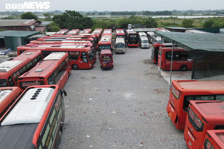 Ảnh: Bến xe Hà Nội vẫn đìu hiu sau một tuần hoạt động trở lại - 10