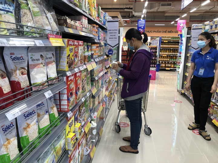 Thị trường 'leo thang', giá tại Co.opmart và Co.opXtra vẫn bình ổn - 2