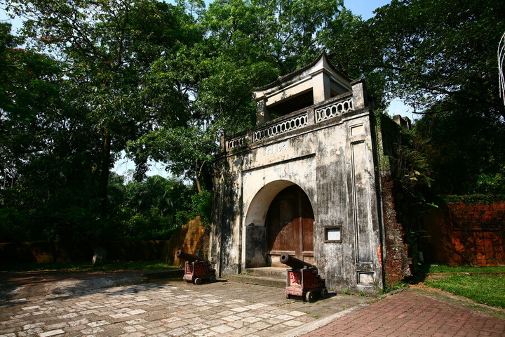 Đất Việt xưa: Cột cờ hùng vĩ ở thành cổ gần Hà Nội - điểm check-in đẹp mê ly - 2