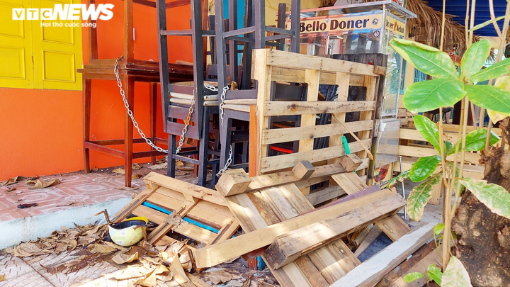 Ảnh: Phố Tây xác xơ, tiêu điều trước thời điểm Đà Nẵng đón du khách quốc tế - 5