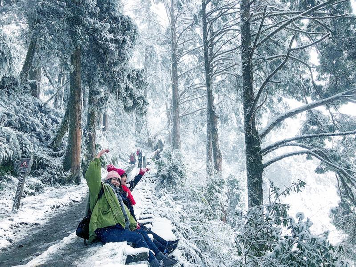 Điểm ‘sống ảo’ ở Đài Loan dành cho hội mê tuyết, phủ sắc trắng tựa tiên cảnh - 4