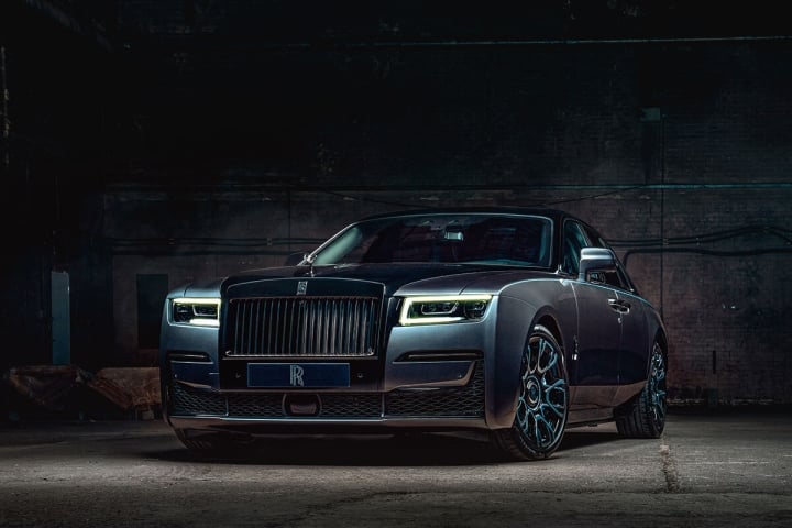 Dark City, Rolls Royce Wraith | Wallpapers.ai