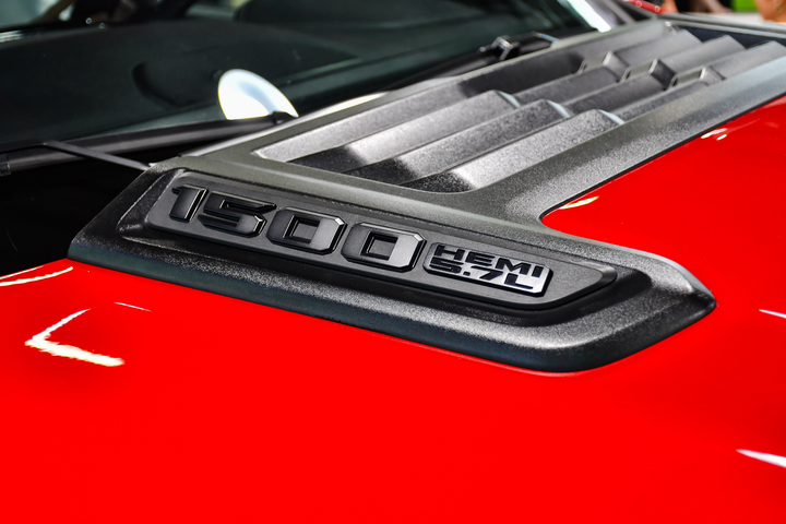 RAM 1500 Laramie Night Edition ảnh 9 Chi tiết bán tải RAM 1500 Laramie Night Edition giá gần 5,5 tỷ đồng - 9