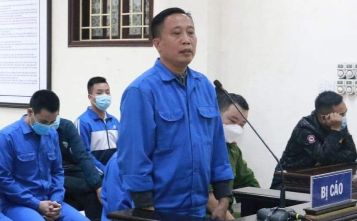 Cầm đầu nhóm chém người tại buổi đấu giá đất, Bình 'vổ' lĩnh 9 năm tù - 2