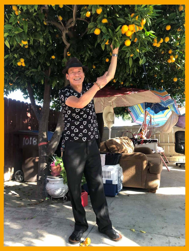 Cuộc sống độc thân của ca sĩ Tuấn Vũ tuổi 62 ở Mỹ - 4