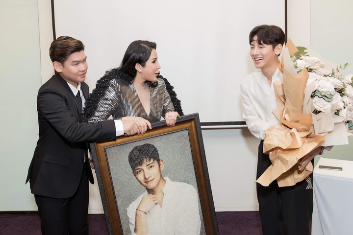 2 lần Diệp Lâm Anh đưa tài tử Hàn Quốc về Việt Nam: Không phải có tiền là được - 6