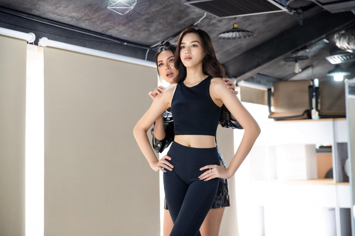 Ảnh: Hoa hậu Đỗ Thị Hà khoe dáng siêu chuẩn khi luyện catwalk thi Miss World - 2