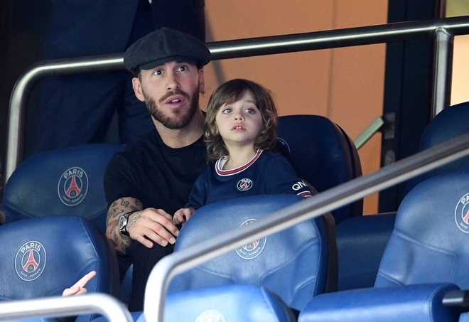 Tình trạng bí ẩn của Sergio Ramos tại PSG - 1