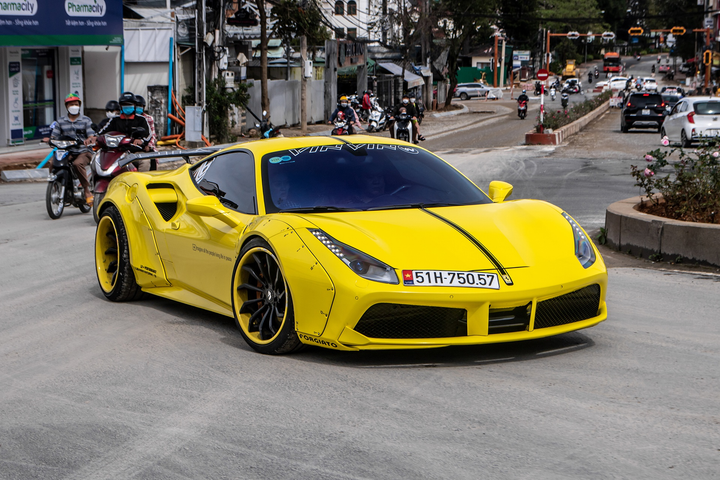 McLaren 765LT và loạt siêu xe ấn tượng tại Đà Lạt - 11