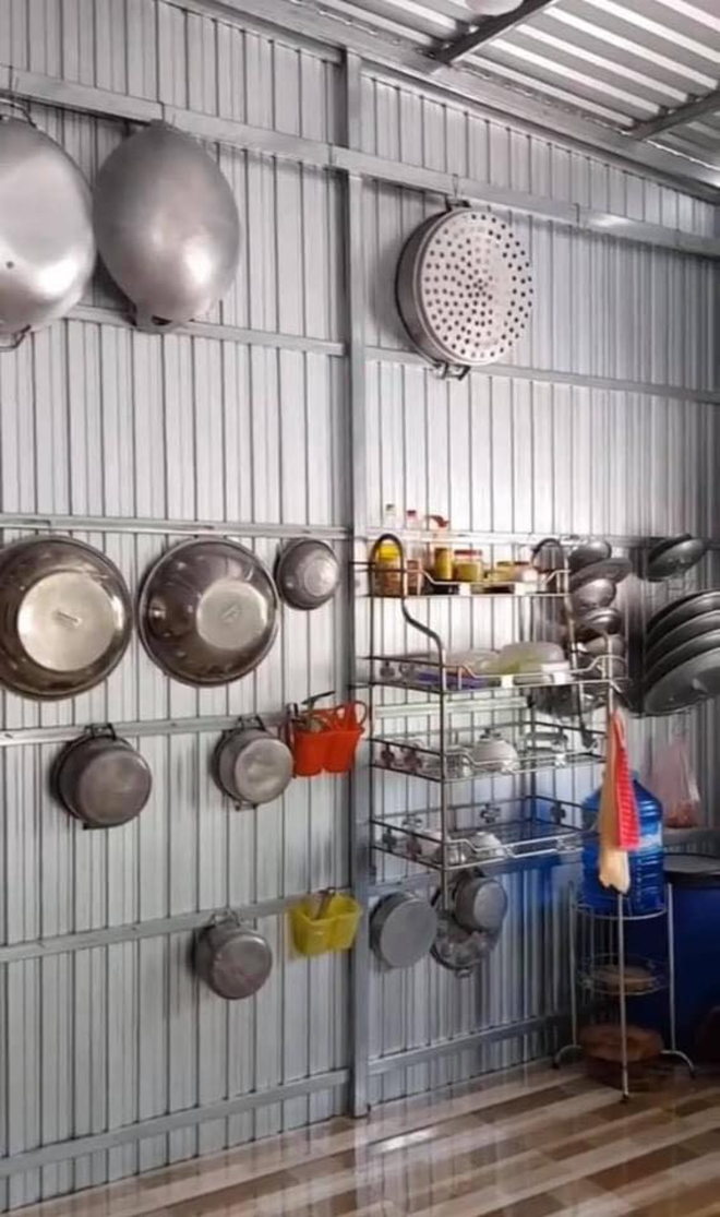 Gửi ảnh chụp căn bếp nhà bạn gái, anh chàng bị mẹ hối cưới gấp vì thấy điều này - 4