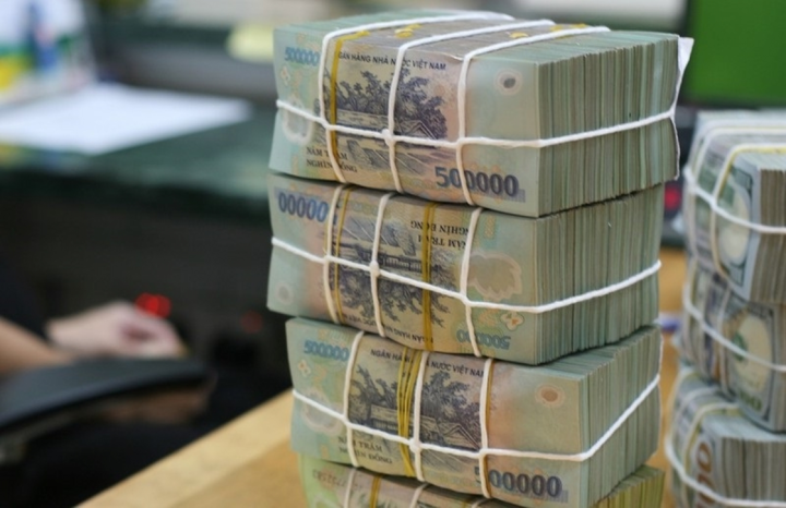 Năm 2022, nợ công dự kiến khoảng 43 - 44% GDP - 1