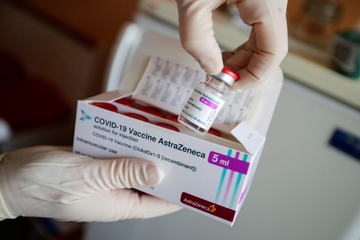 Phát hiện bất ngờ từ sai lầm trong thử nghiệm vaccine AstraZeneca - 2