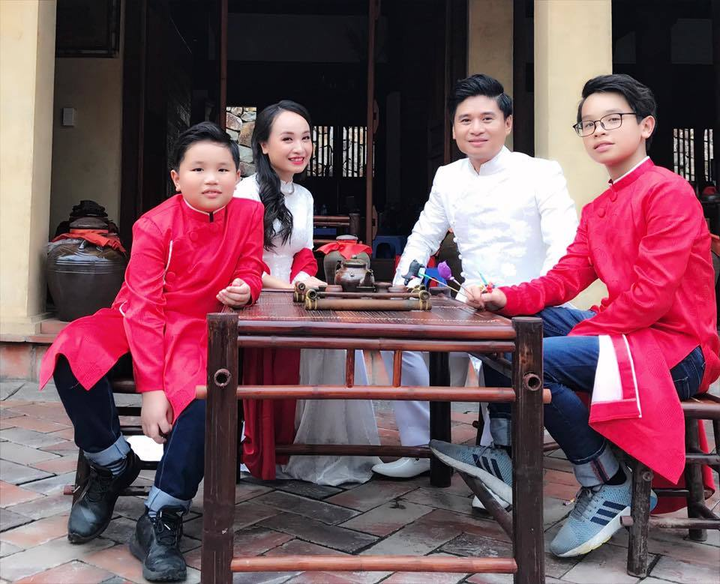 Hôn nhân 17 năm ngọt ngào như ngày đầu của Tấn Minh - Thu Huyền - 15