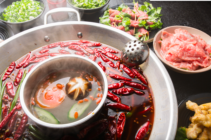 6 hành vi khi ăn lẩu ‘tàng hình’ nguy cơ gây họa cho cơ thể: Bệnh từ miệng vào - 2