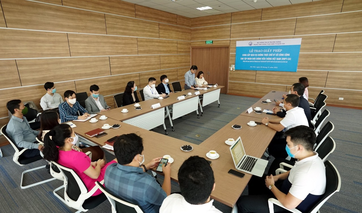 VNPT là đơn vị đầu tiên được trao giấy phép cung cấp dịch vụ chữ ký số từ xa - 1