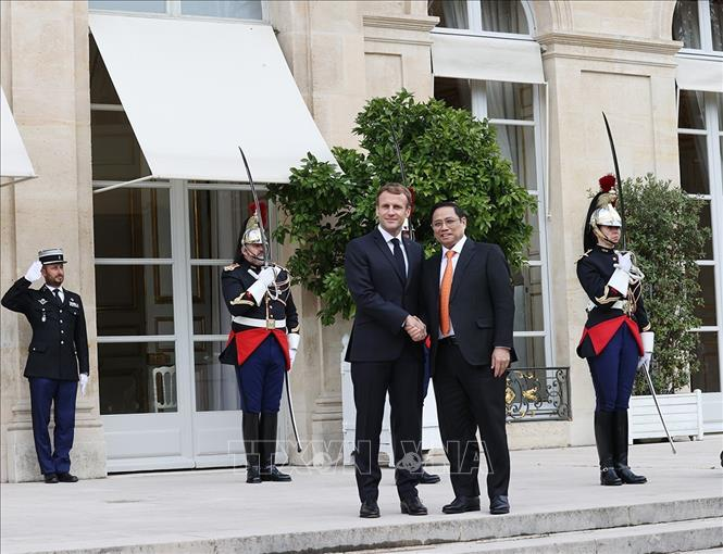 Thủ tướng Phạm Minh Chính hội kiến Tổng thống Pháp Emmanuel Macron - 3