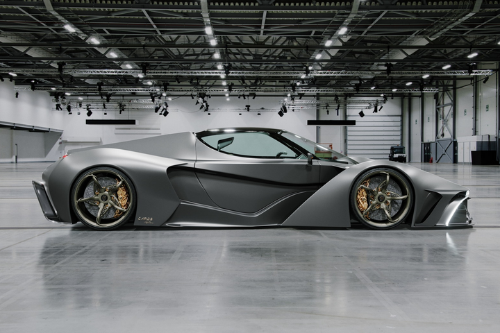 Mẫu ultracar mạnh hơn 3.100 mã lực có gì đặc biệt? - 3