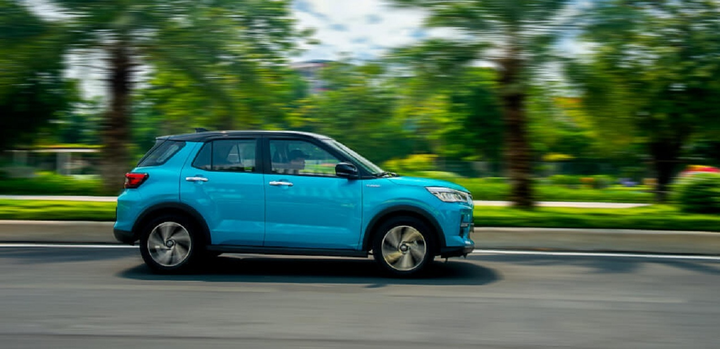 Chi tiết Toyota Raize 2022 vừa ra mắt thị trường Việt Nam - 1