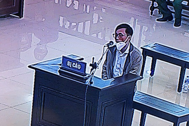 Cựu Tổng cục phó Tình báo sáng chối, chiều lại khai nhận hối lộ 5 tỷ đồng - 1