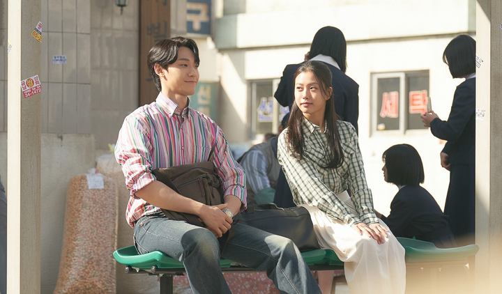 8 bộ phim Hàn Quốc hay nhất năm 2021 - 13