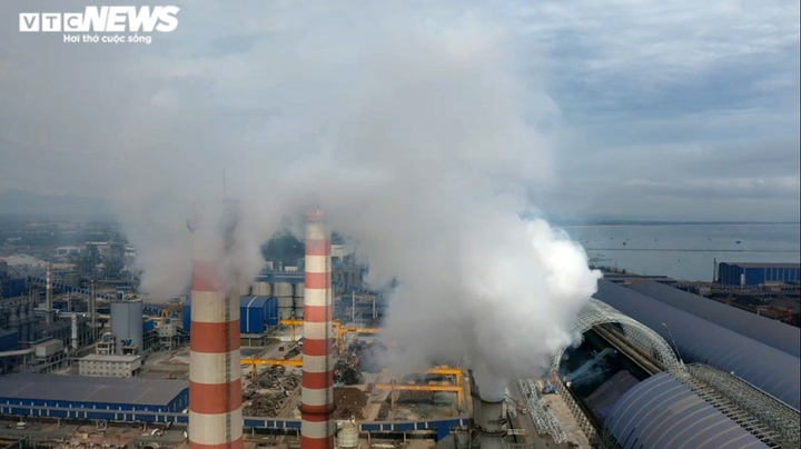 Dân 'chết mòn' bên lò luyện thép Hòa Phát Dung Quất: Đi không được, ở không xong - 5