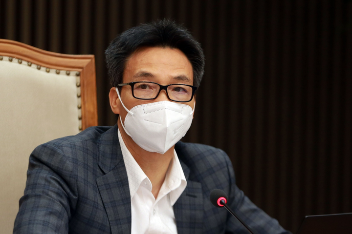 Yêu cầu tiêm phủ hết mũi 1 cho người trên 18 tuổi ở Nam Bộ và Tây Nguyên - 1