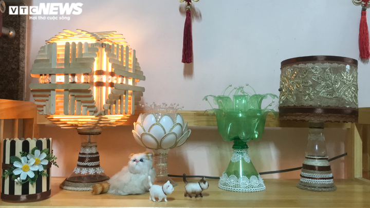 Người phụ nữ 'hô biến' rác thải nhựa, túi nilon thành sản phẩm độc lạ - 9