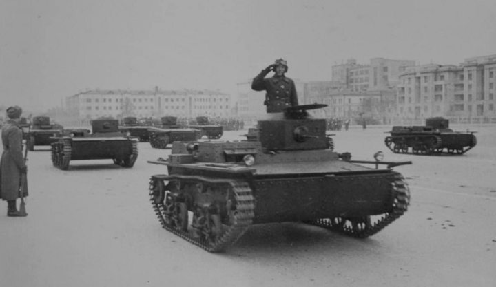 Ba cuộc duyệt binh hoành tráng của Liên Xô năm 1941 - 4
